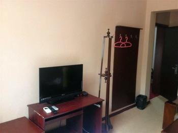 Baoxing Express Hotel - Тяньцзинь Экстерьер фото